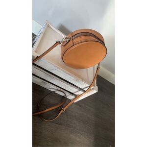 *FOSSIL* Brown Leather circle crossbody